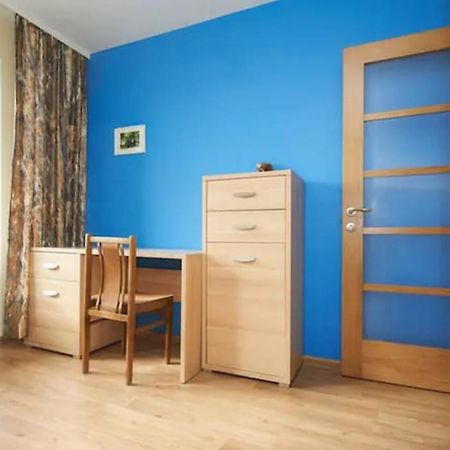 Cozy Private Room In A Three Room Apartment Free Parking Feel Like At Home VNO Dış mekan fotoğraf